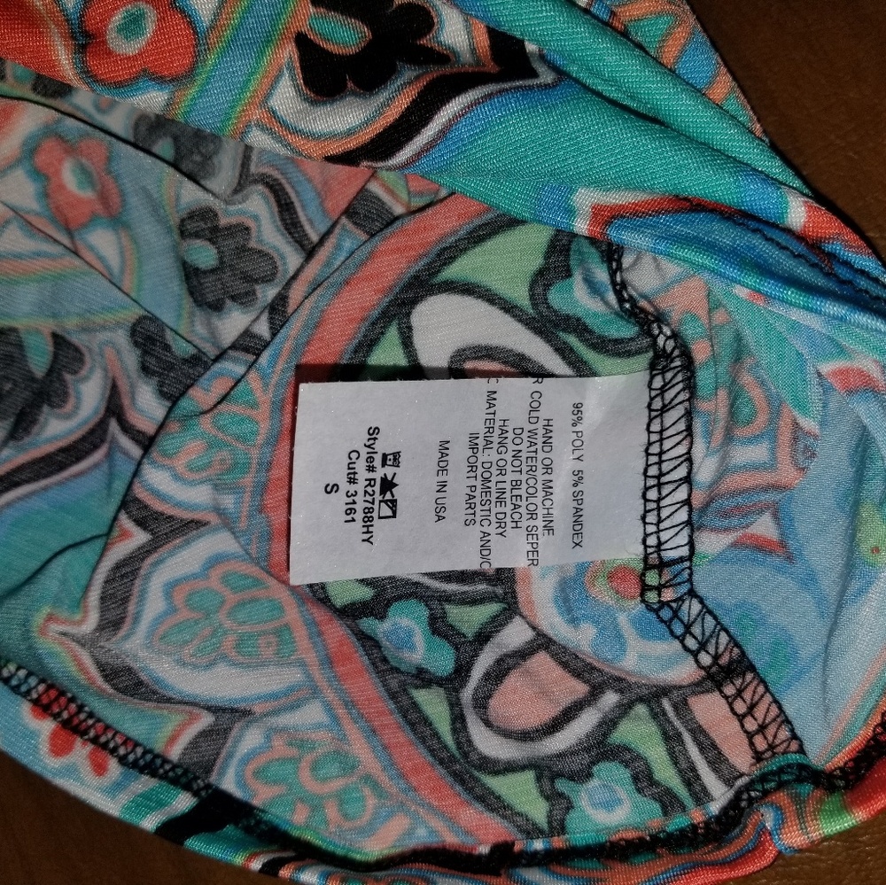Multi-colored Romper - Picture 6 of 6